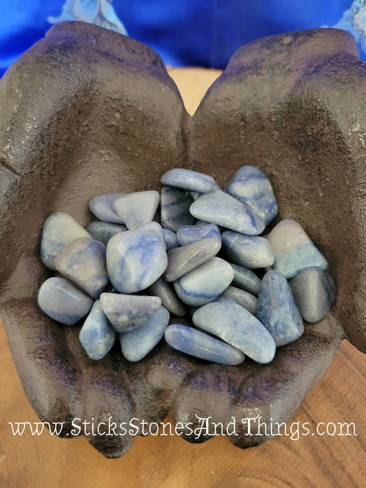 Blue Quartz (Dumortierite) tumbled crystals .75-1 inch