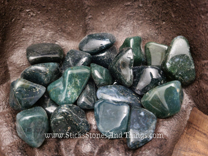 Moss Agate Tumbled Stones .75 inches