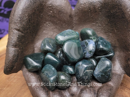 Moss Agate Tumbled Stones 1 inch