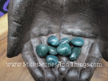 Bloodstone Tumbled Stone .75-1 inches