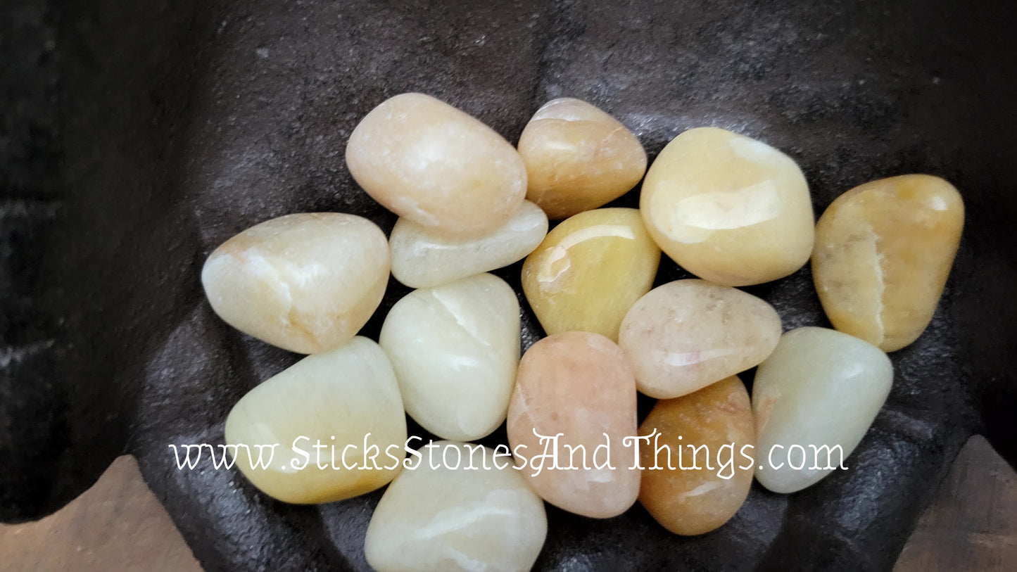 Yellow Aventurine Tumbled Stone 1 inch