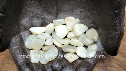 Moonstone Tumbled Stone .75 inch