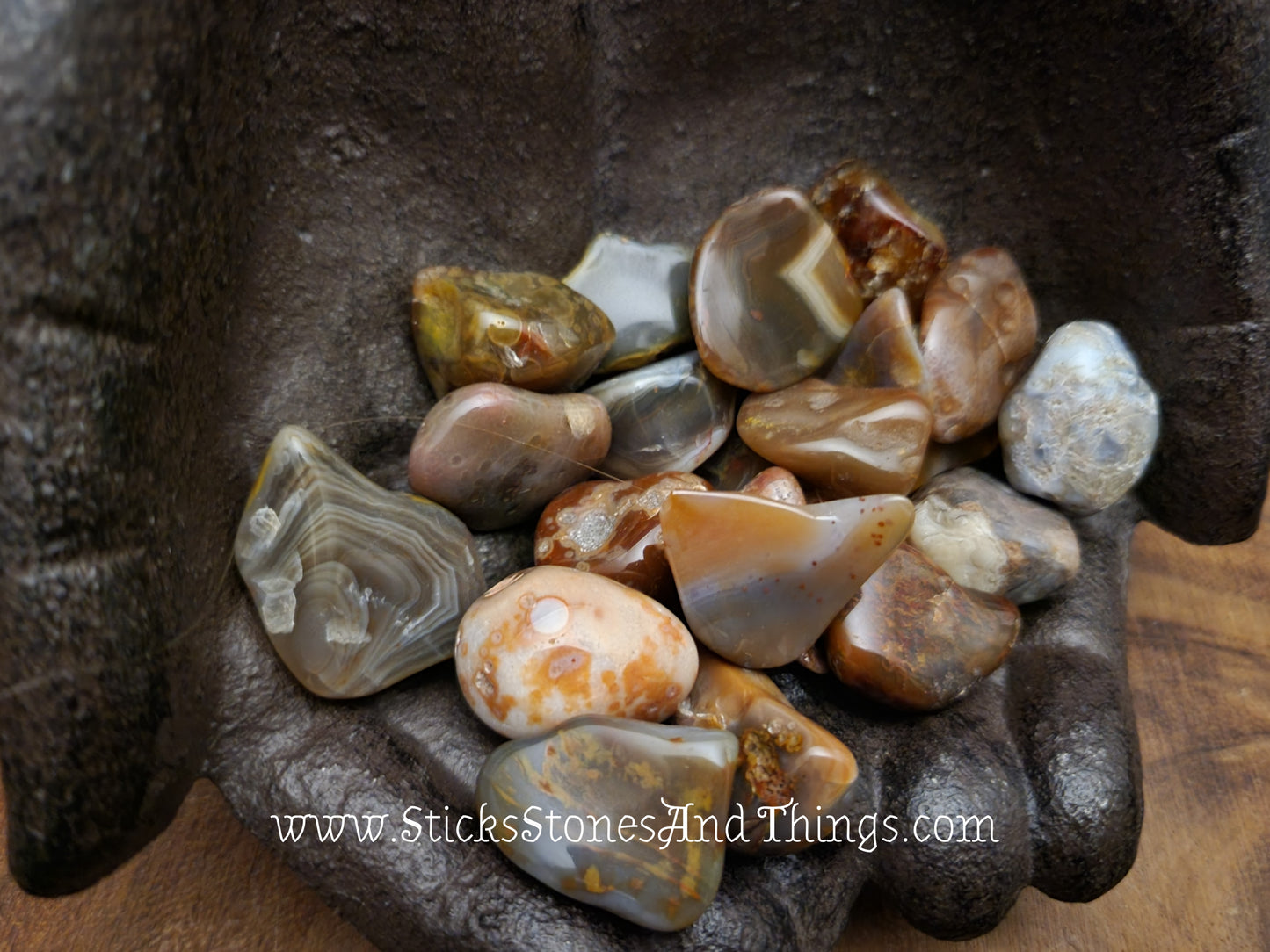 Mixed Agate Tumbled Crystal 1 inch