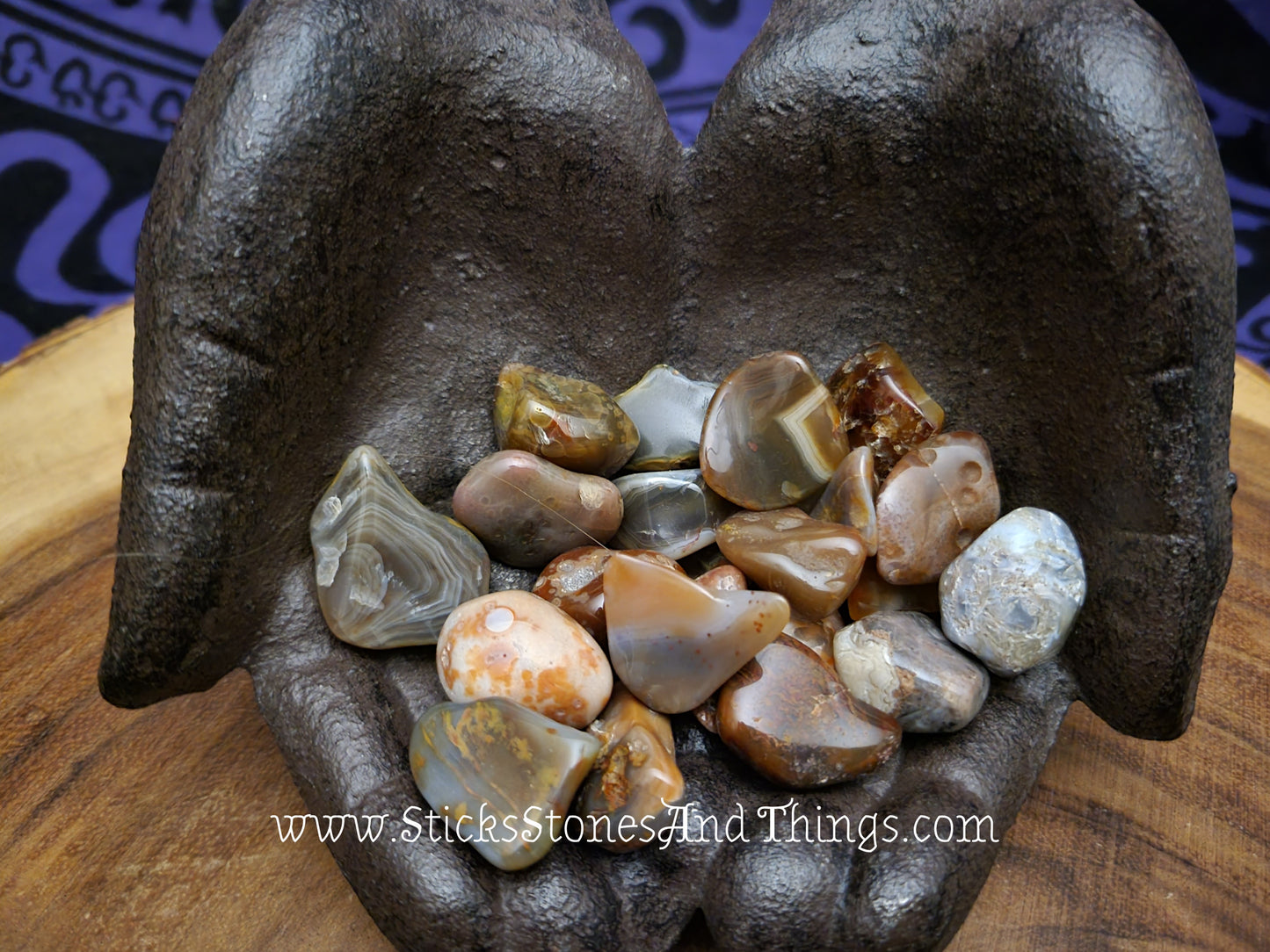 Mixed Agate Tumbled Crystal 1 inch