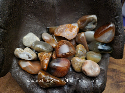 Mixed Agate Tumbled Crystal 1 inch