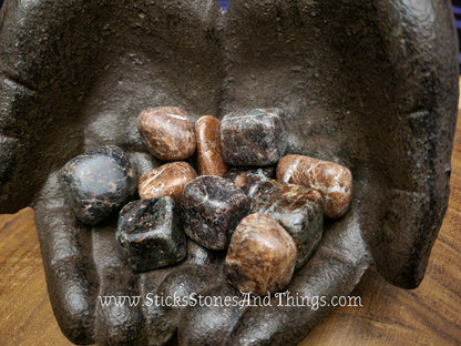 Garnet Tumbled Crystal 1 inch