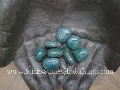 Bloodstone Tumbled Stone .75-1 inches