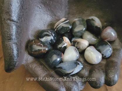 Black Sardonyx Tumbled Stone .75-1 inches