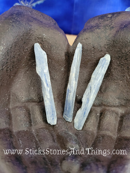 Blue Kyanite Blade rough stone 2.25-3.5 inches