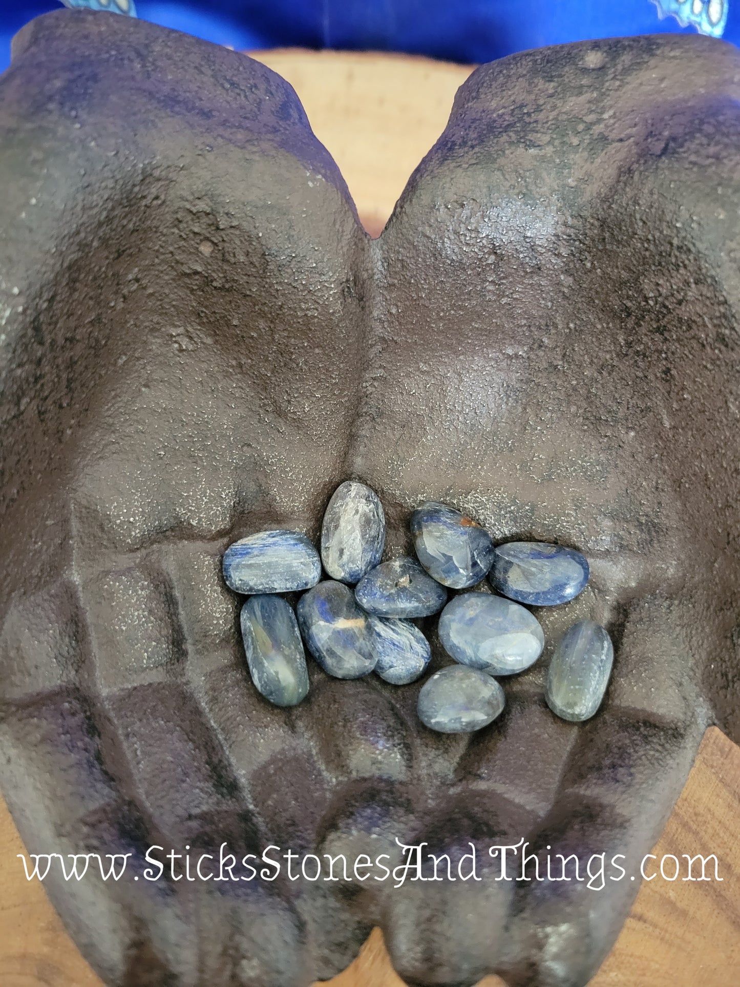 Blue Sapphire A grade tumbled stone .75 inches