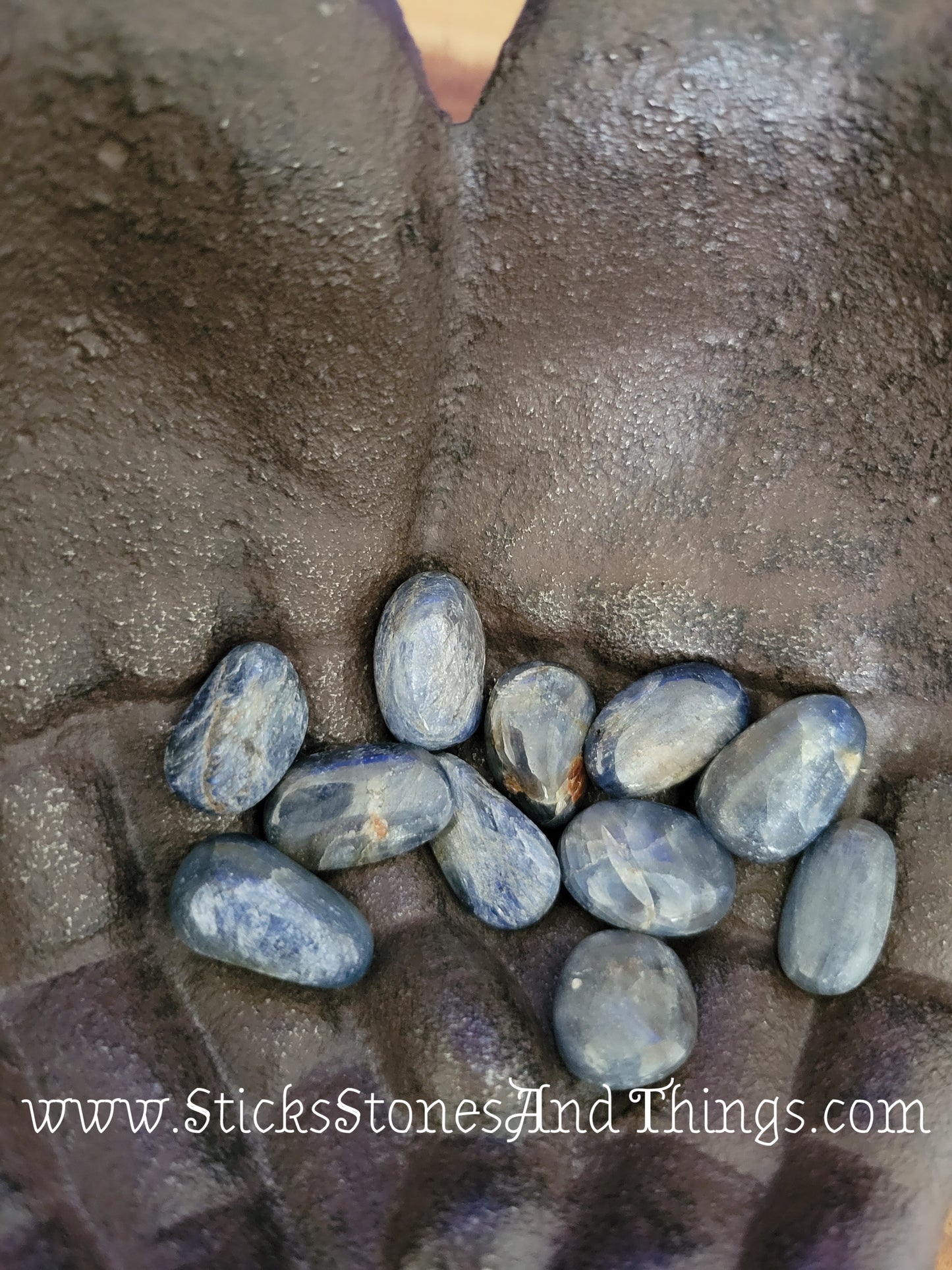 Blue Sapphire A grade tumbled stone .75 inches