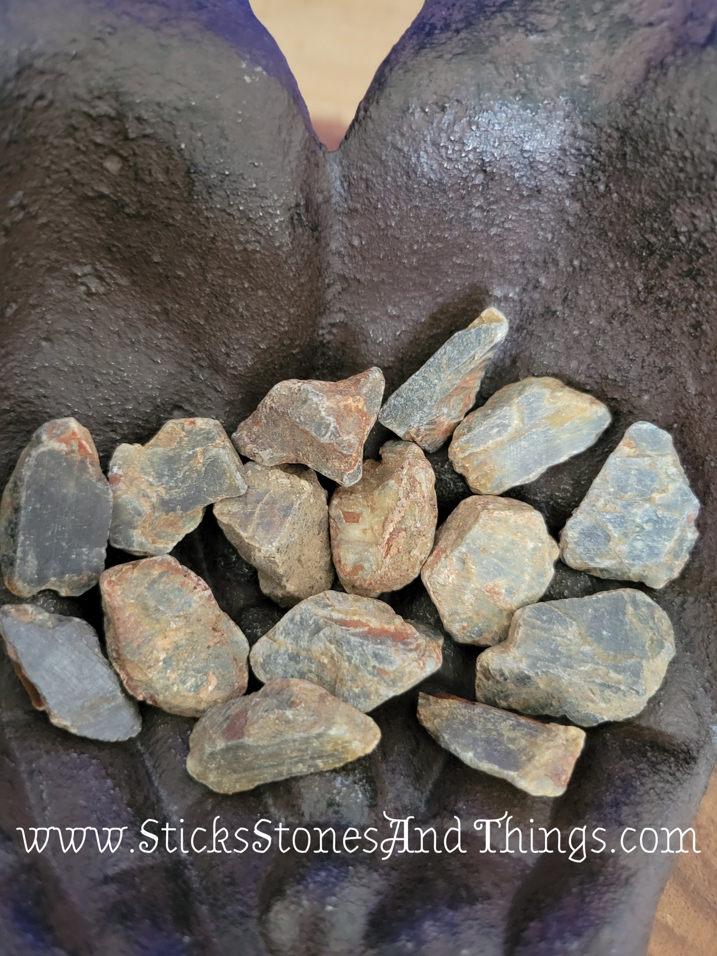 Sapphire rough stone 1 inch