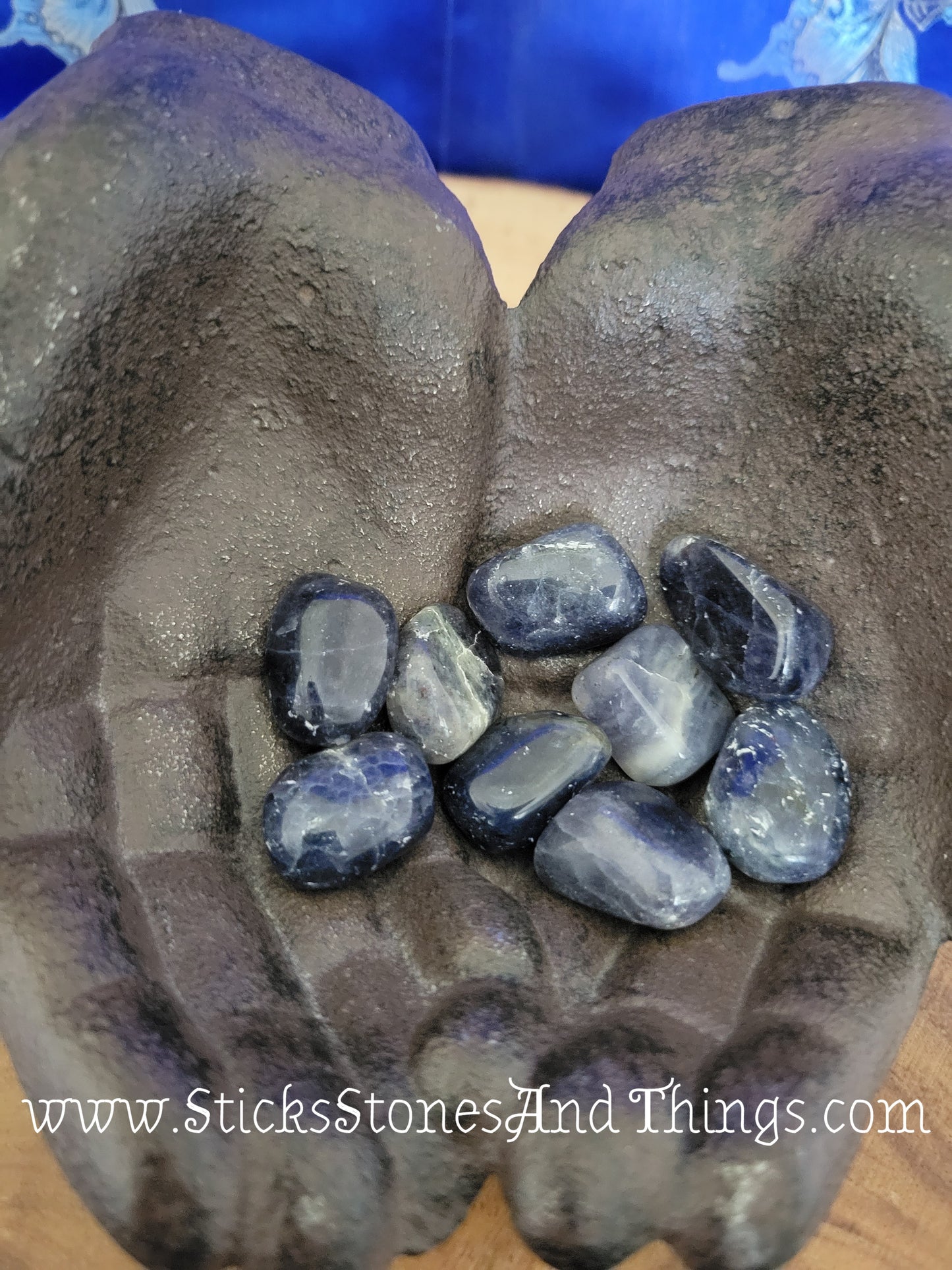 Iolite (Viking Stone, Cordierite, Water Sapphire) tumbled stone 1 inch