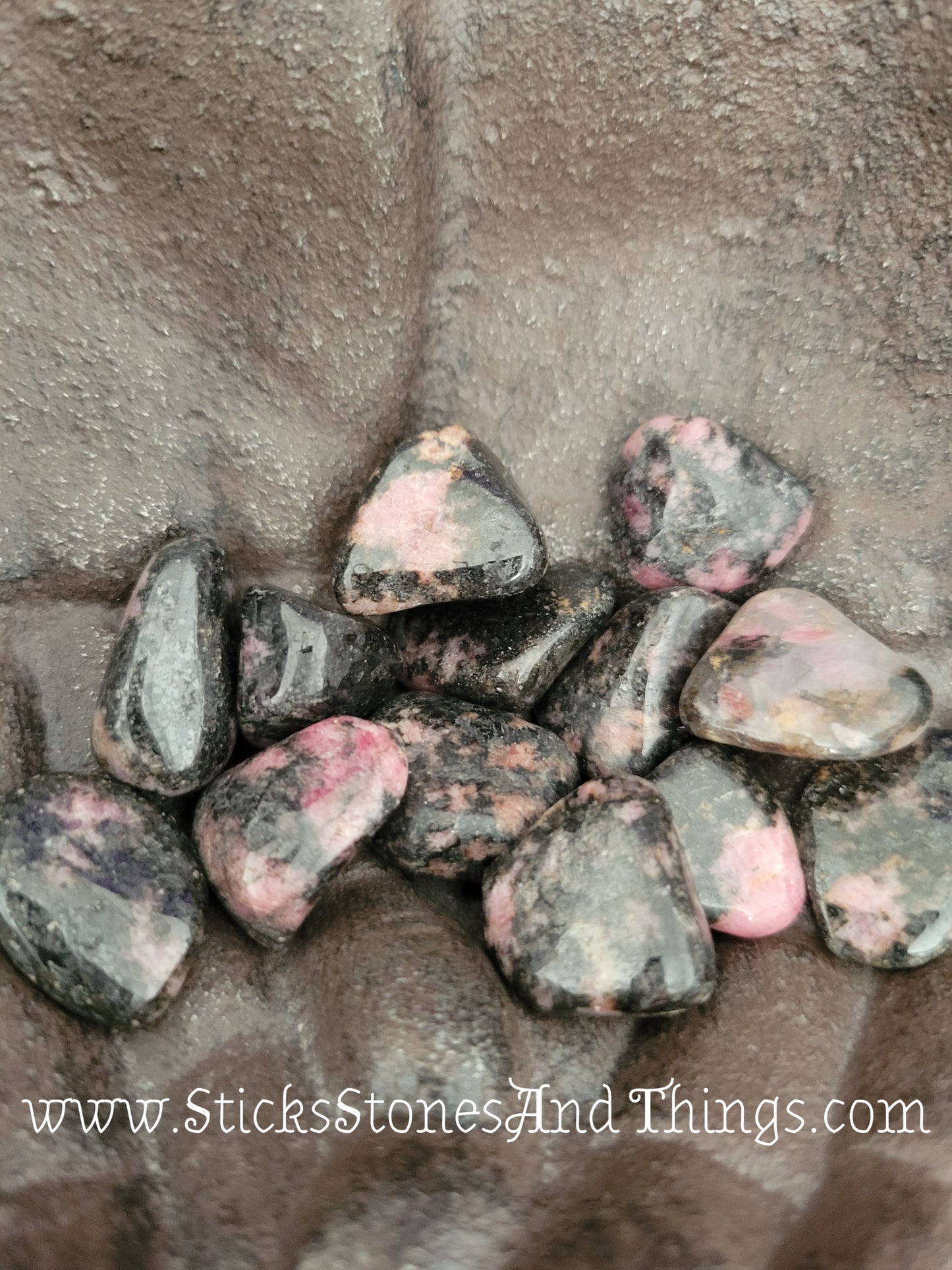 Rhodonite tumbled stone .75-1 inch