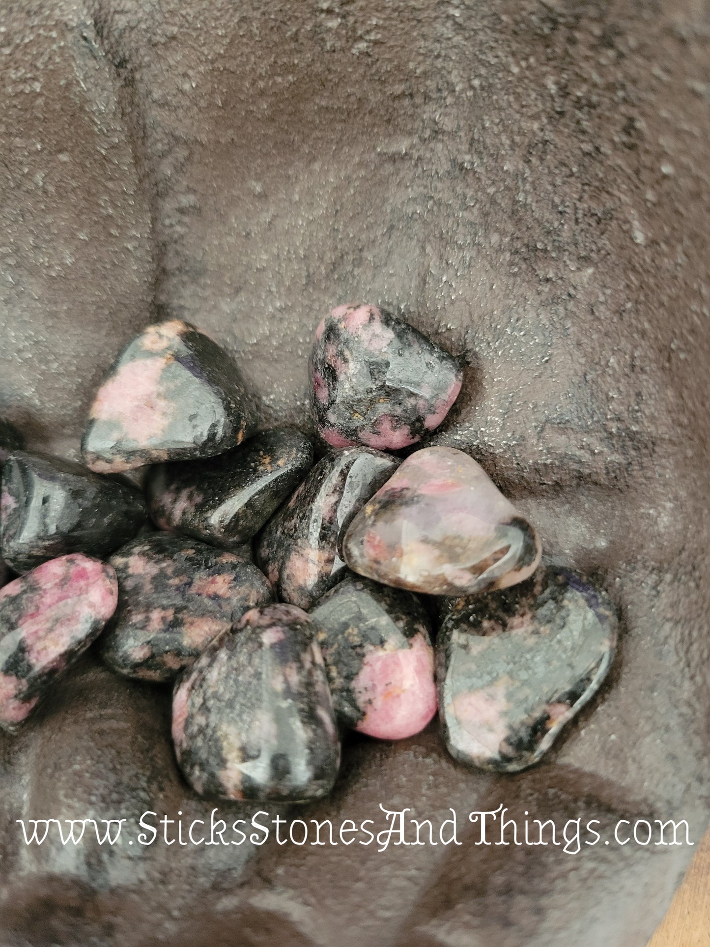 Rhodonite tumbled stone .75-1 inch