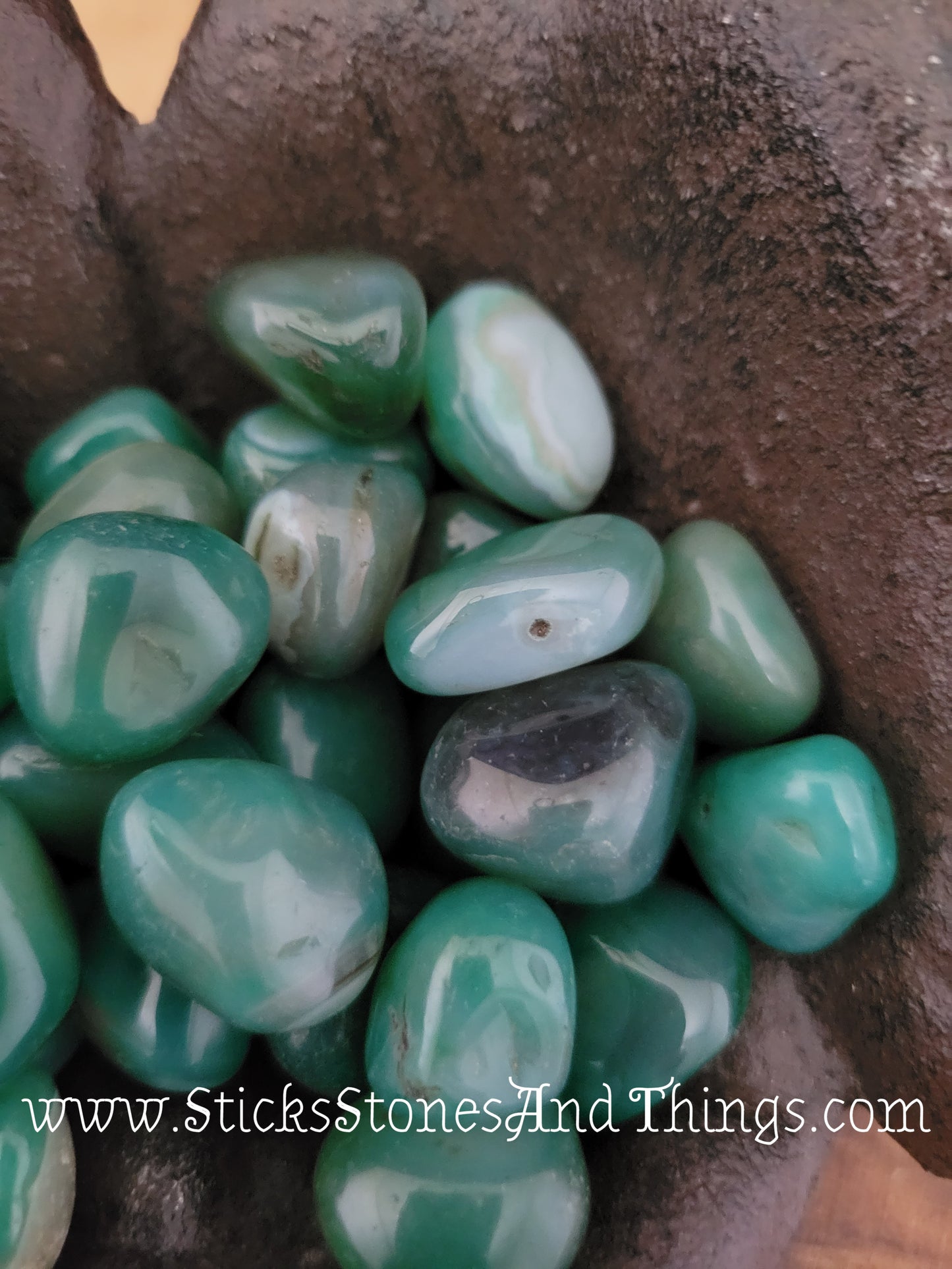 Green Agate tumbled stone .75 inch